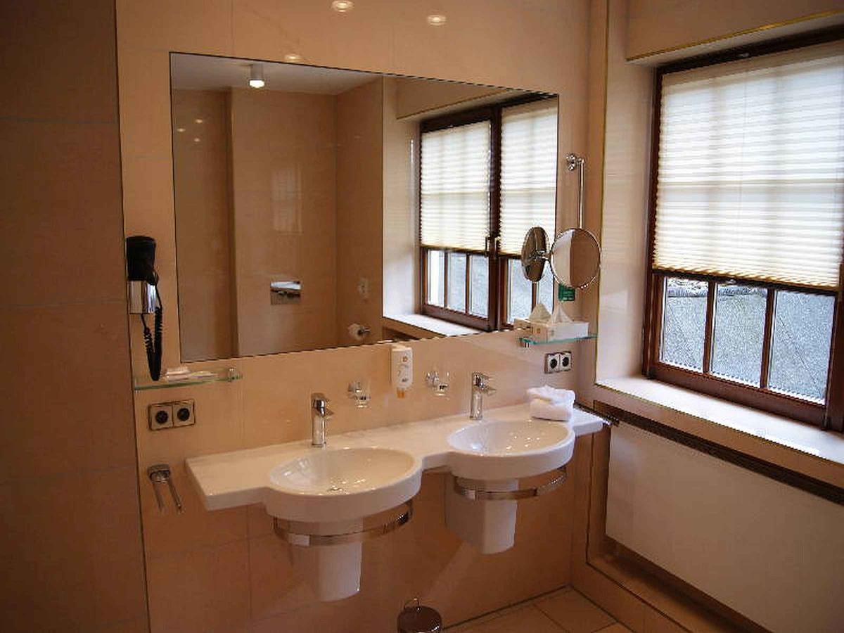 Hotel-Gasthof Zum Suessen Grund Albstadt Dış mekan fotoğraf