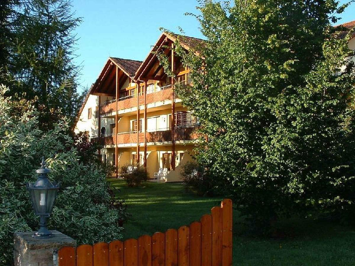 Hotel-Gasthof Zum Suessen Grund Albstadt Dış mekan fotoğraf